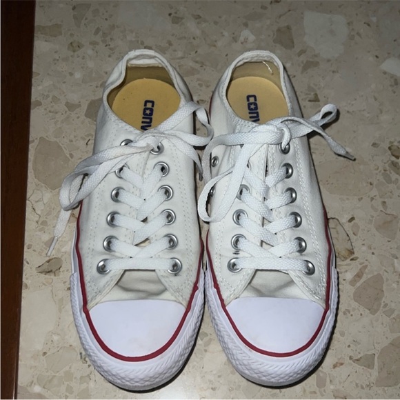 Worn once white chuck taylor all star converse low top sneakers size 6.5 - Picture 2 of 6